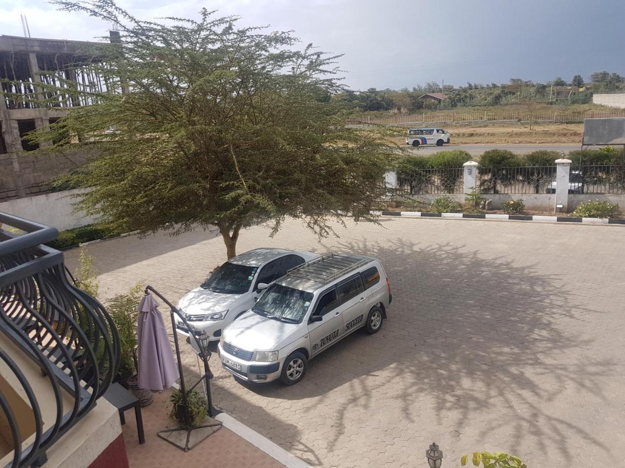 Mara Frontier Hotel Narok ภายนอก รูปภาพ